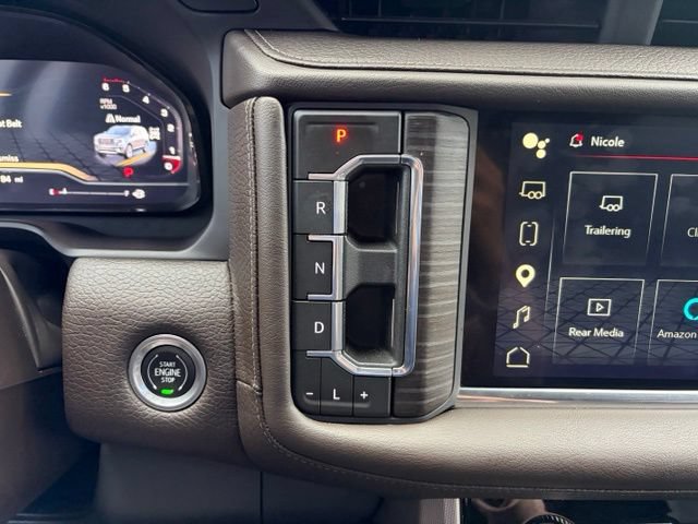 Used 2023 GMC Yukon XL Denali w/ Advanced Technology Package AWD/4WD image 26