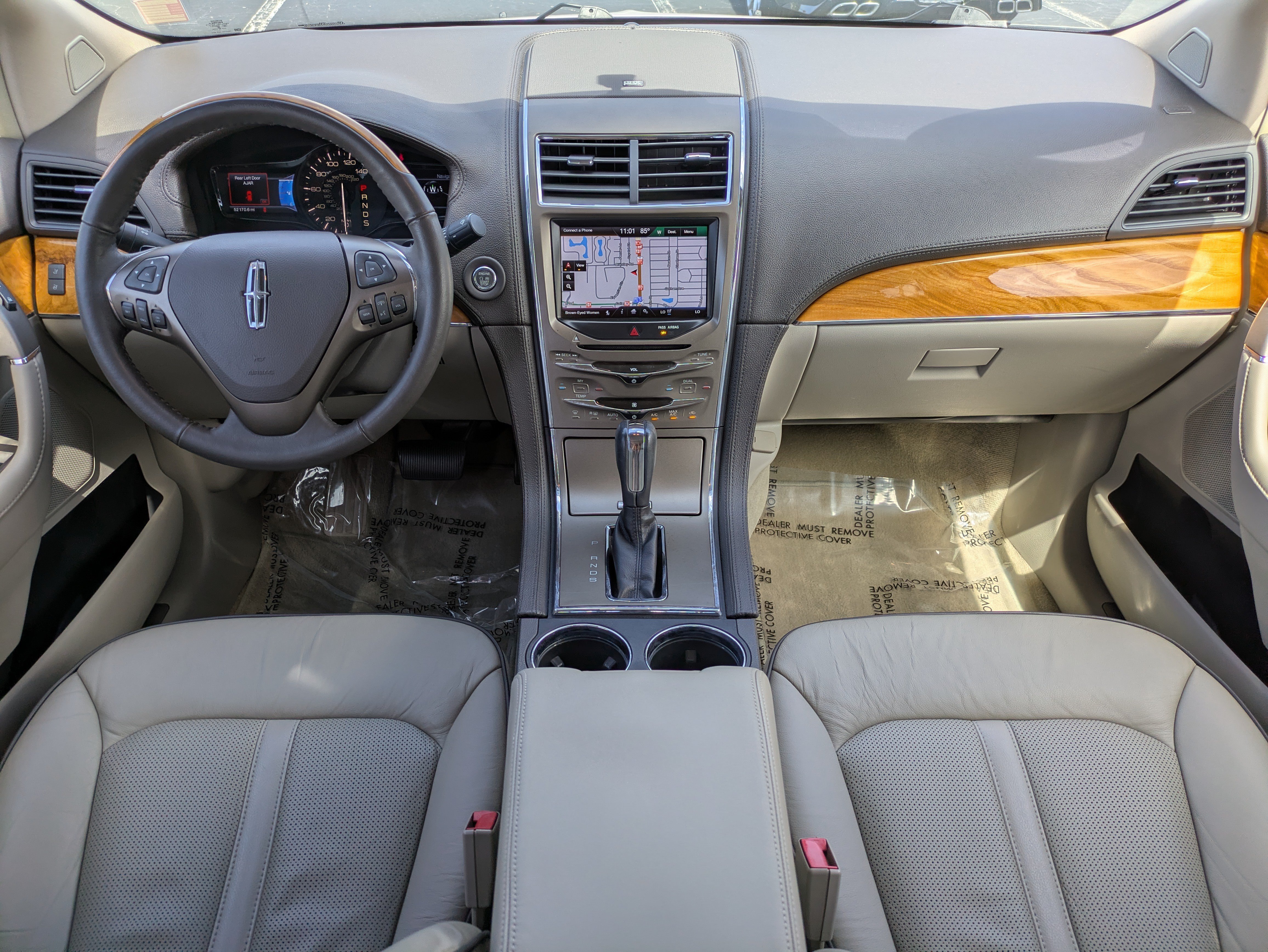 Used 2014 Lincoln MKX AWD w/ Equipment Group 102A image 13