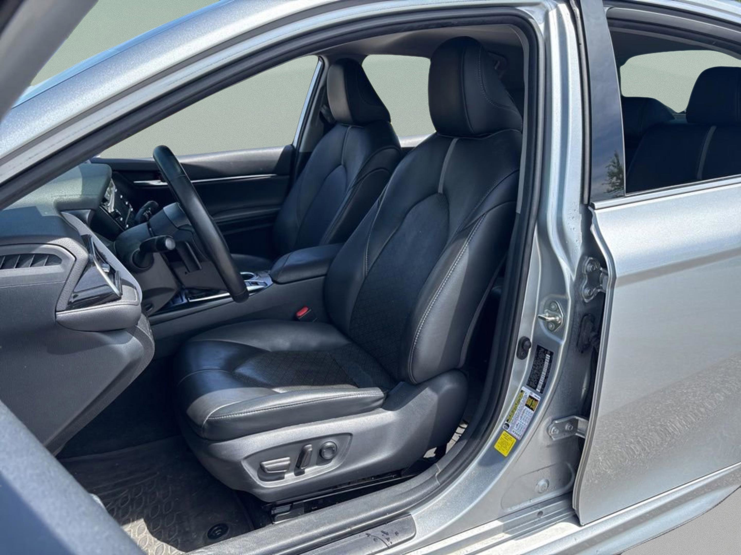 Certified 2020 Toyota Camry XSE FWD image 27