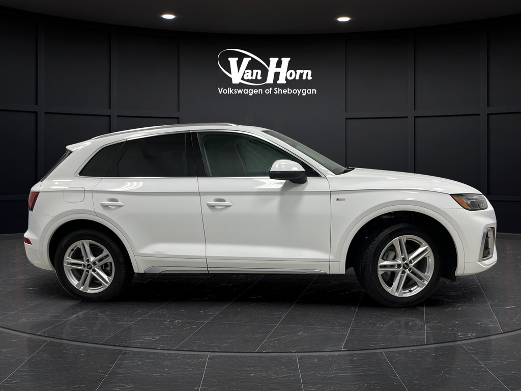 Used 2022 Audi Q5 e Premium w/ Convenience Package AWD/4WD image 8