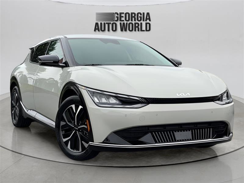 Used 2023 Kia EV6 Wind RWD image 2