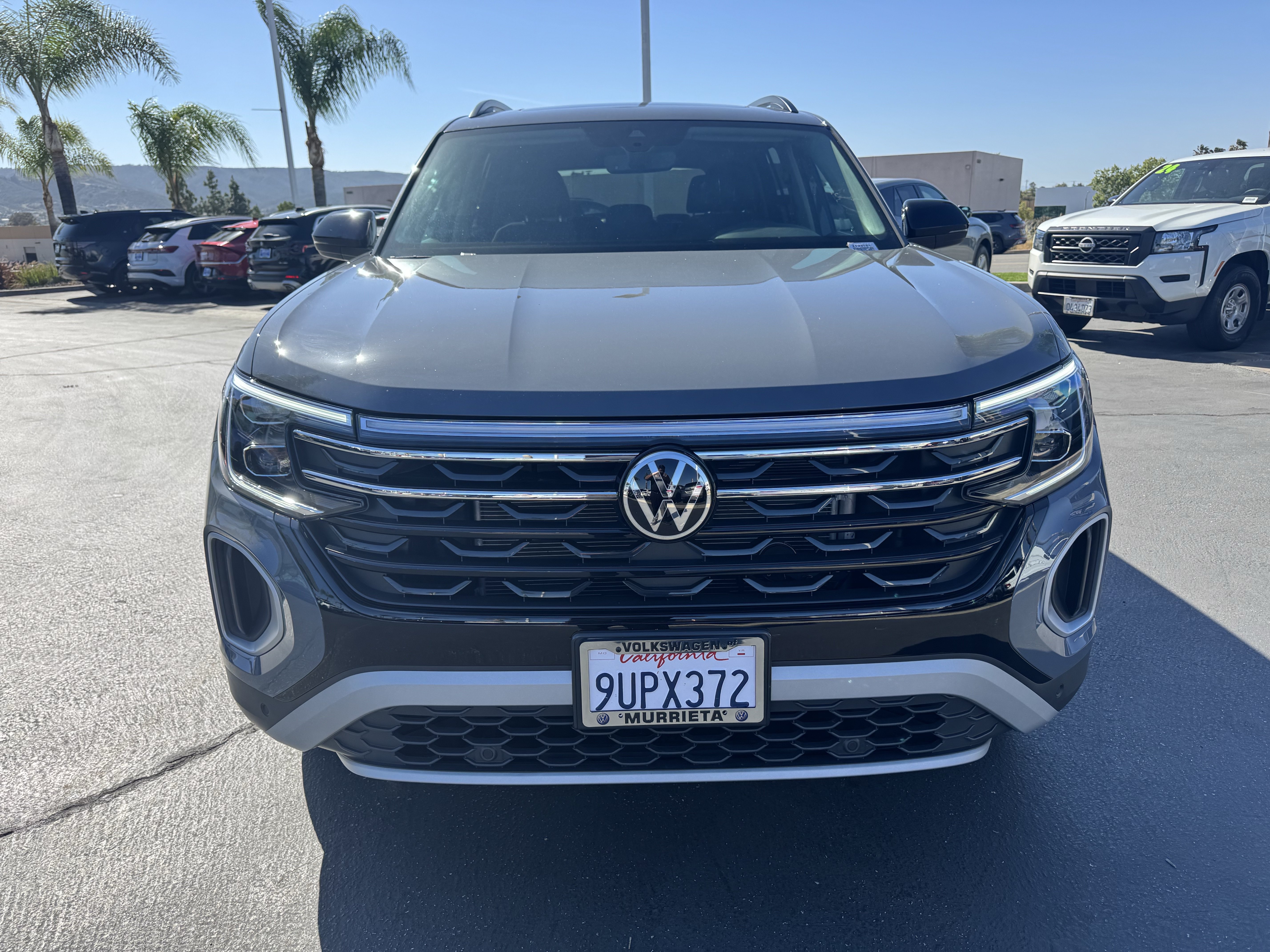 Used 2026 Volkswagen Atlas Peak Edition AWD/4WD image 3