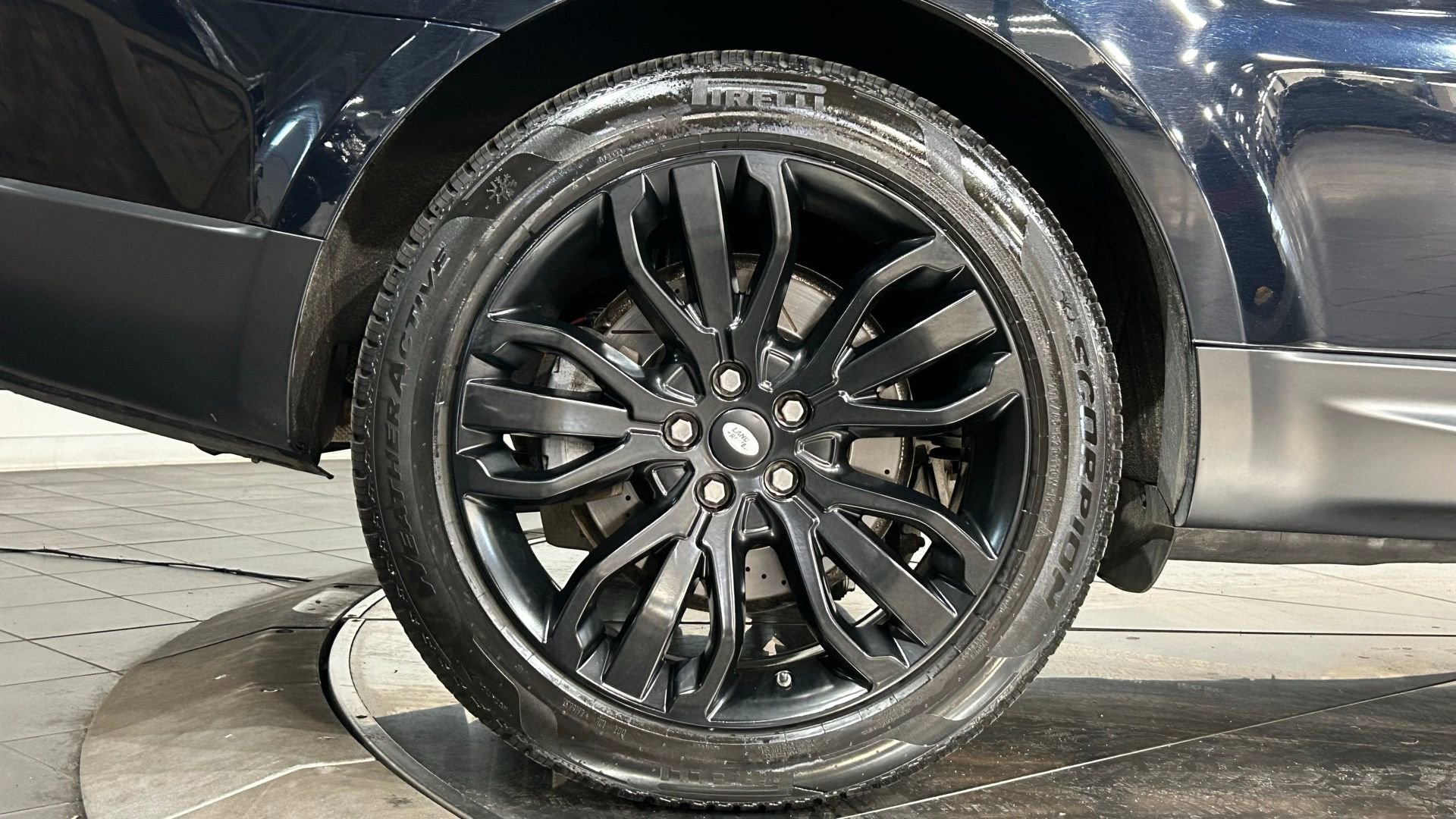 Used 2016 Land Rover Range Rover Sport HSE AWD/4WD image 20