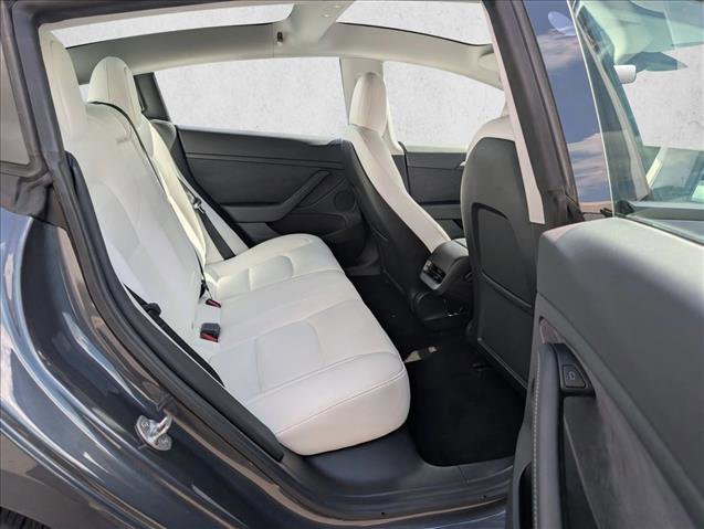 Used 2021 Tesla Model 3 Standard Range Plus RWD image 18