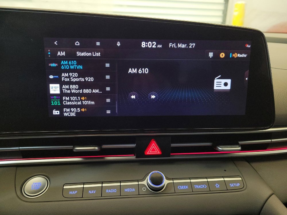 Used 2024 Hyundai Elantra SEL image 25