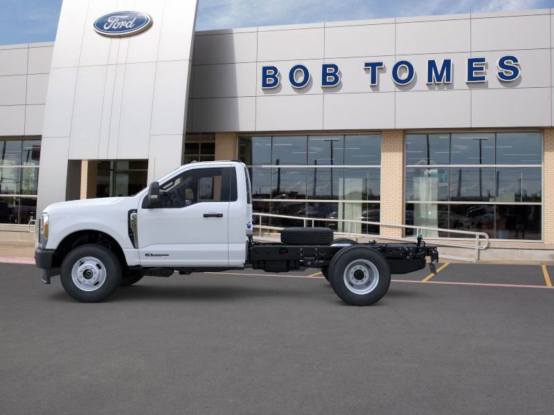 New 2026 Ford F350 XL image 3