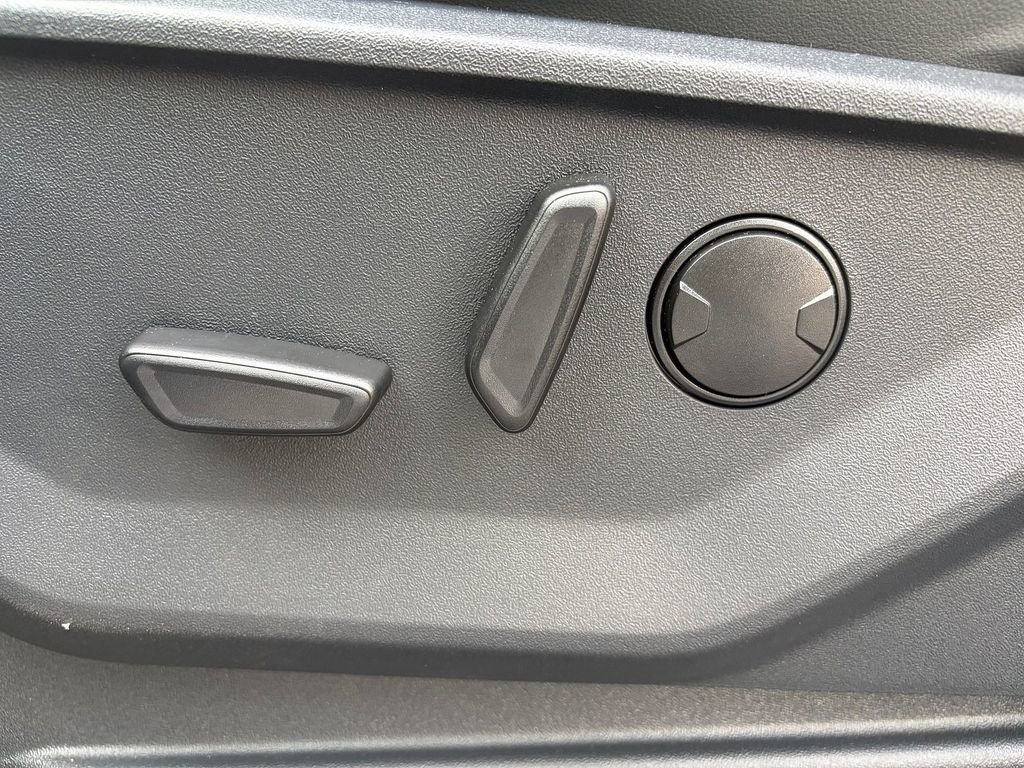 New 2026 Ford Expedition Max Active image 10