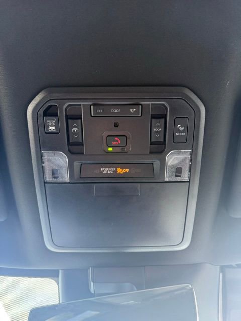 Used 2025 Toyota Tundra Platinum image 33