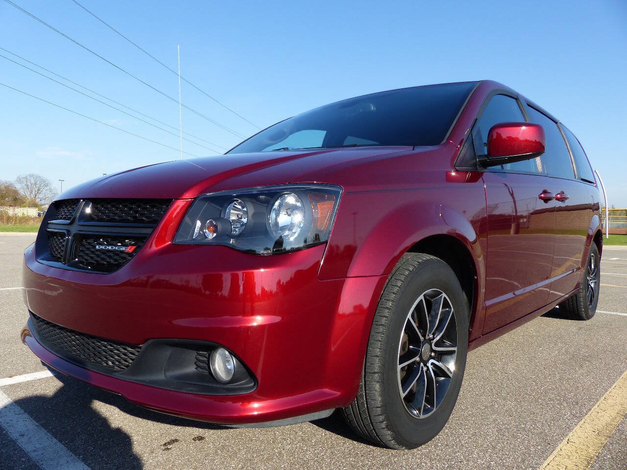 Used 2018 Dodge Grand Caravan SXT w/ Blacktop Package FWD image 7