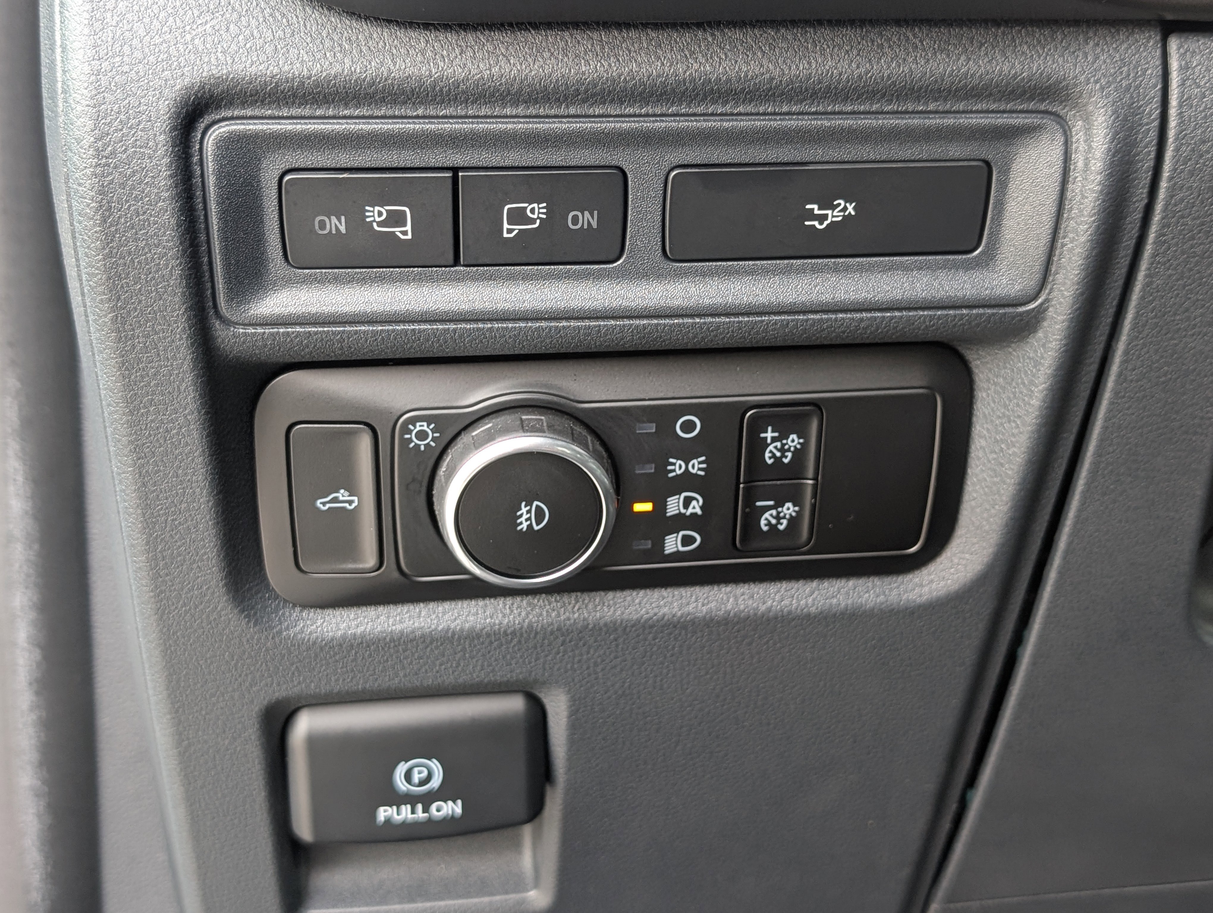 Used 2024 Ford F150 XLT w/ Equipment Group 302A MID image 22