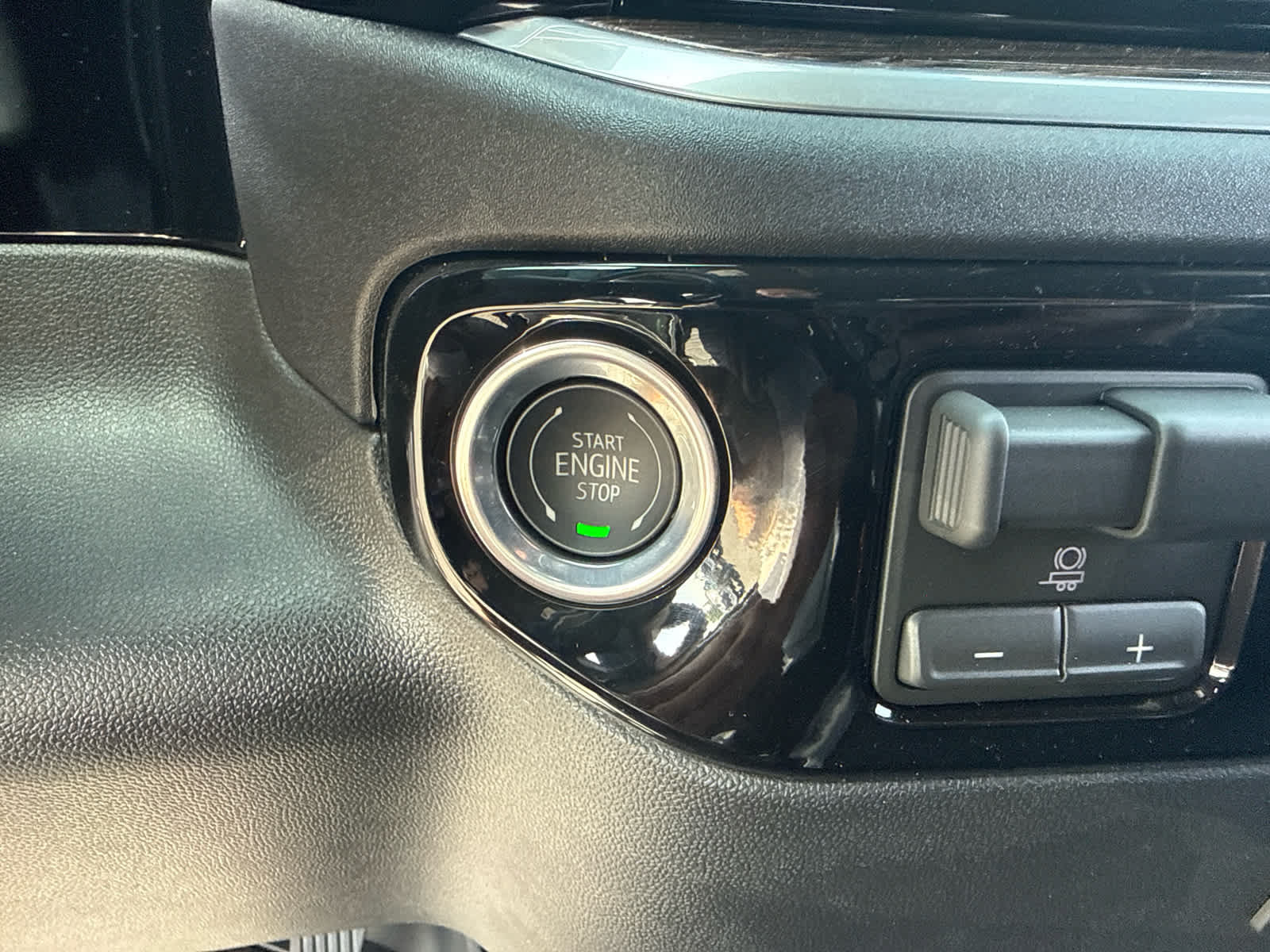 New 2026 GMC Sierra 3500 SLE AWD/4WD image 22