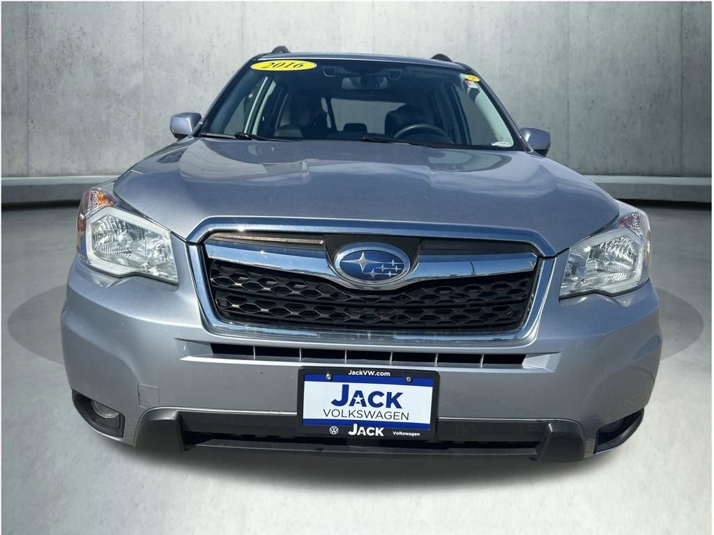 Used 2016 Subaru Forester 2.5i Touring w/ Eyesight & Navigation System AWD/4WD image 10