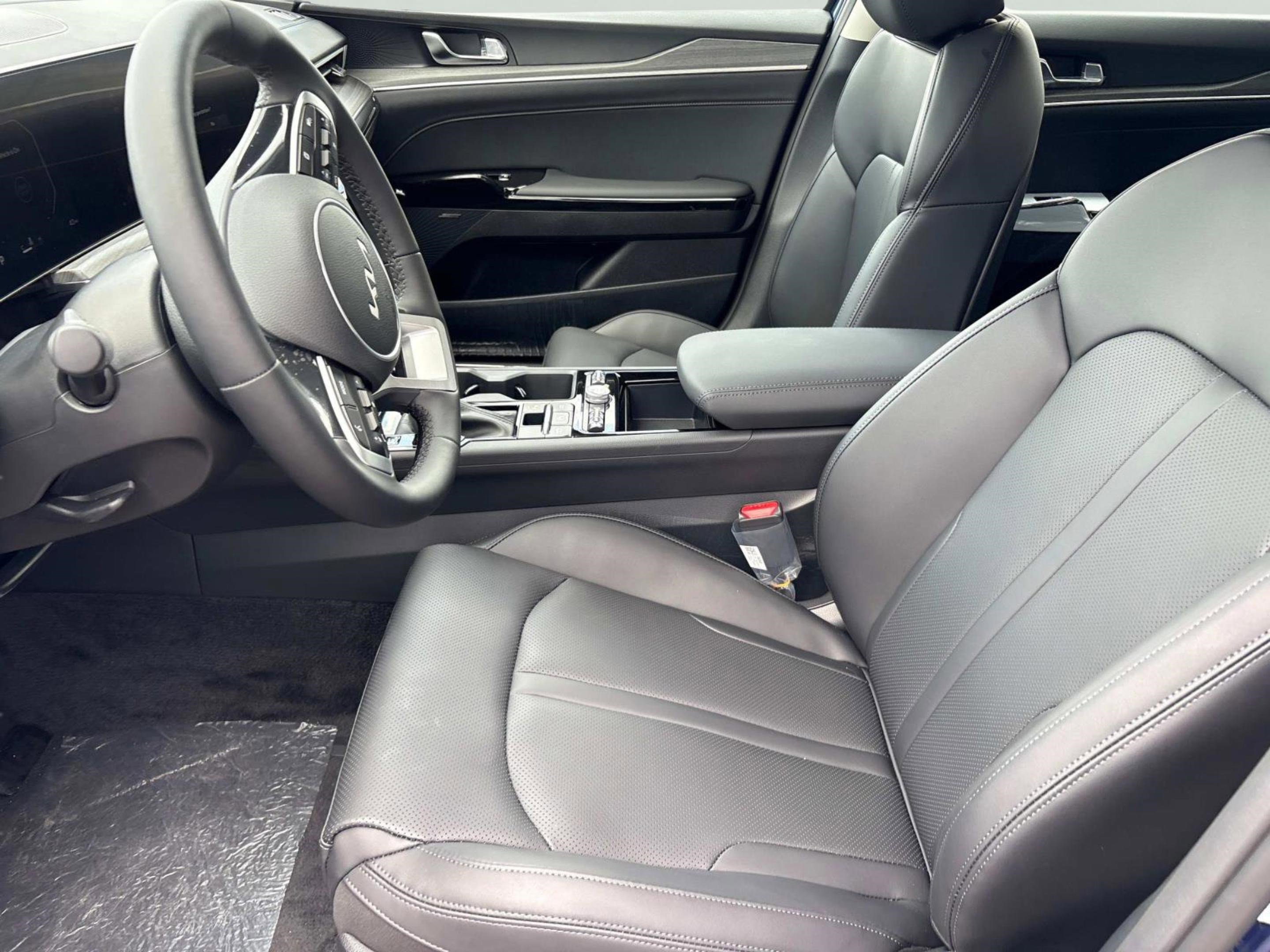 New 2025 Kia K5 EX image 21