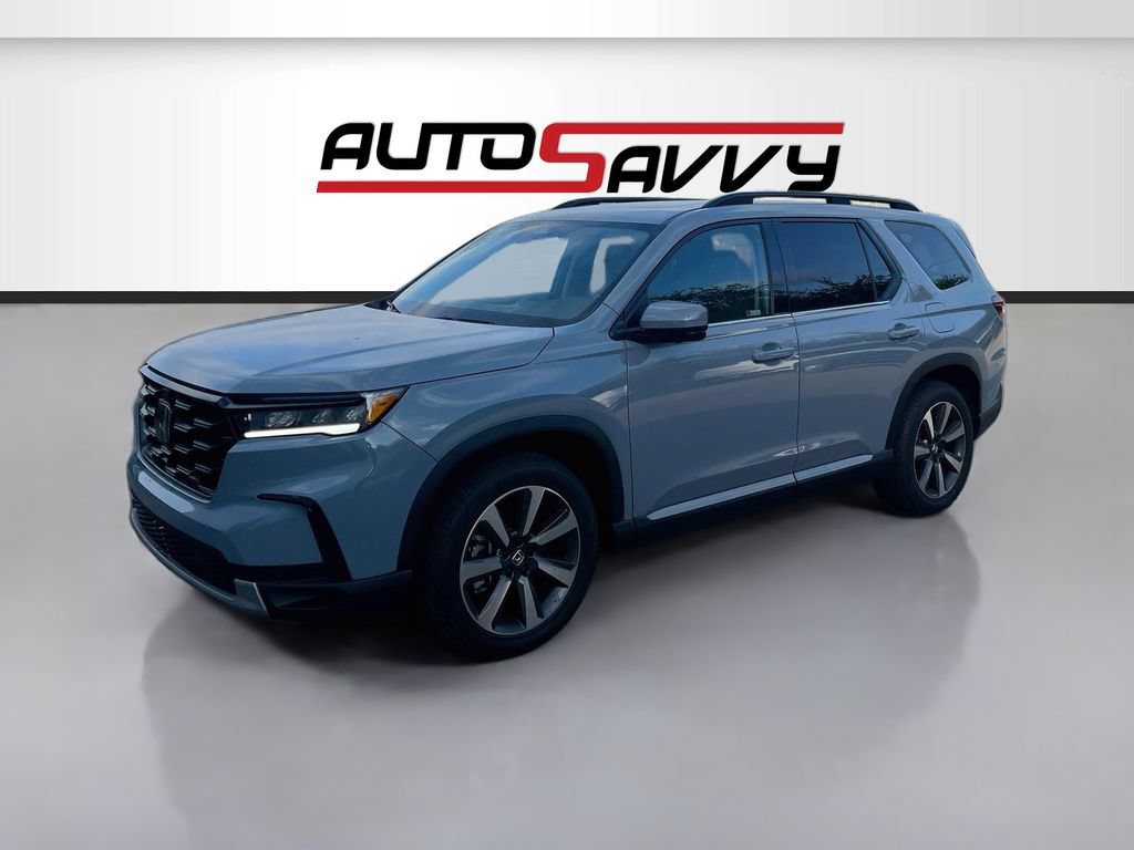 Used 2024 Honda Pilot Elite image 3