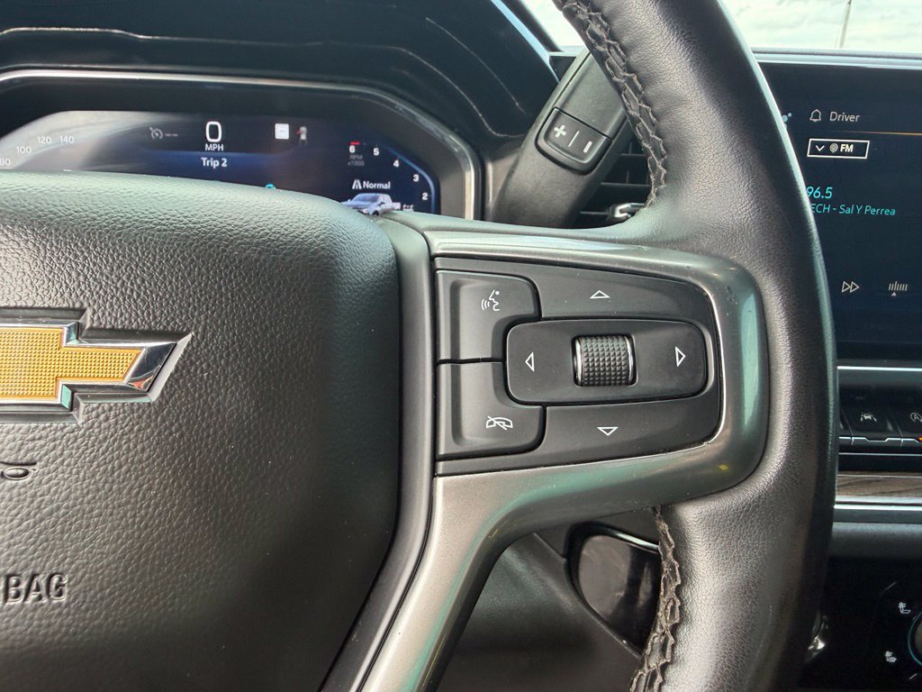 Used 2023 Chevrolet Silverado 1500 LT AWD/4WD image 30