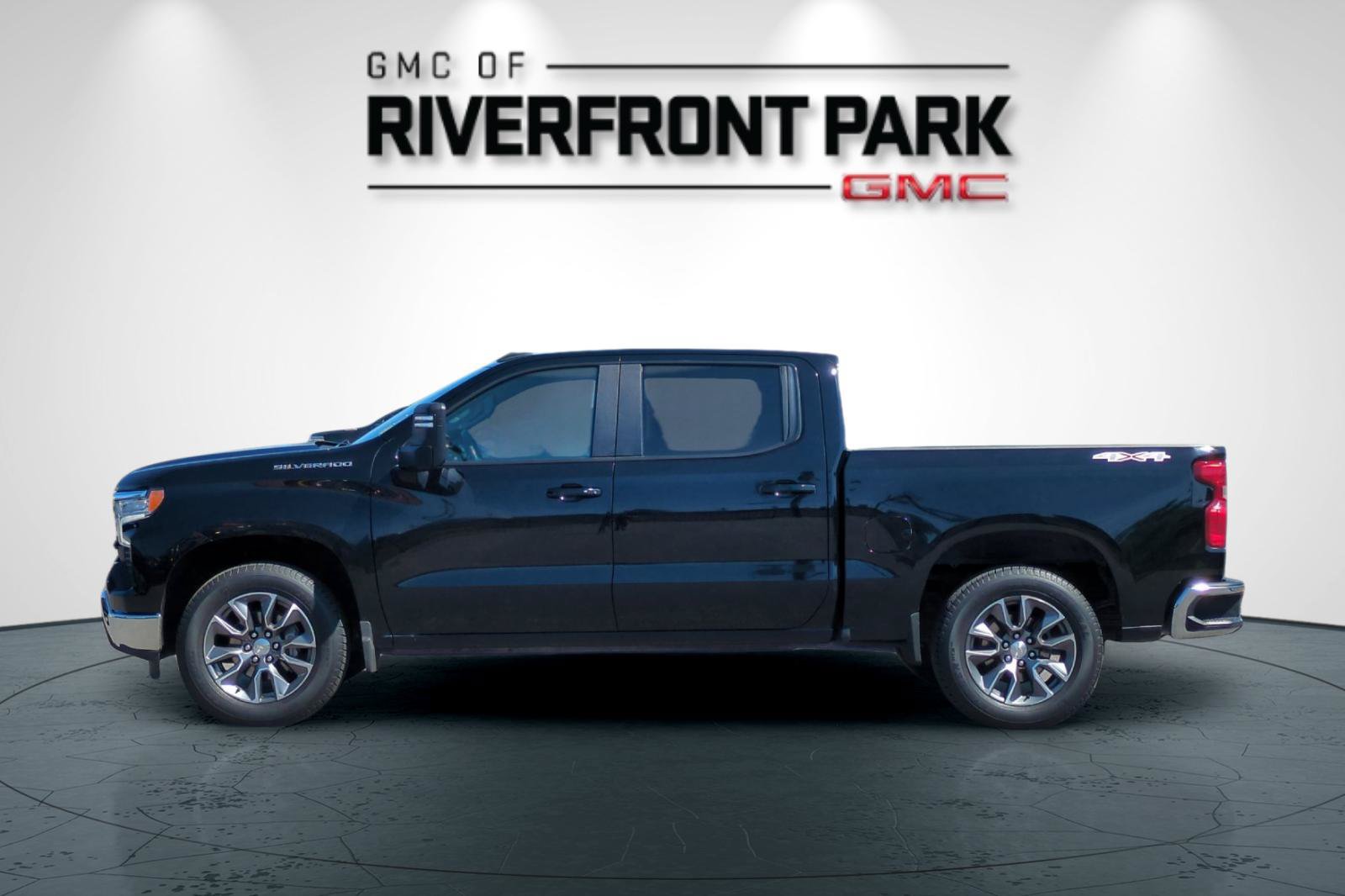Used 2023 Chevrolet Silverado 1500 LT w/ All Star Edition Plus AWD/4WD image 6