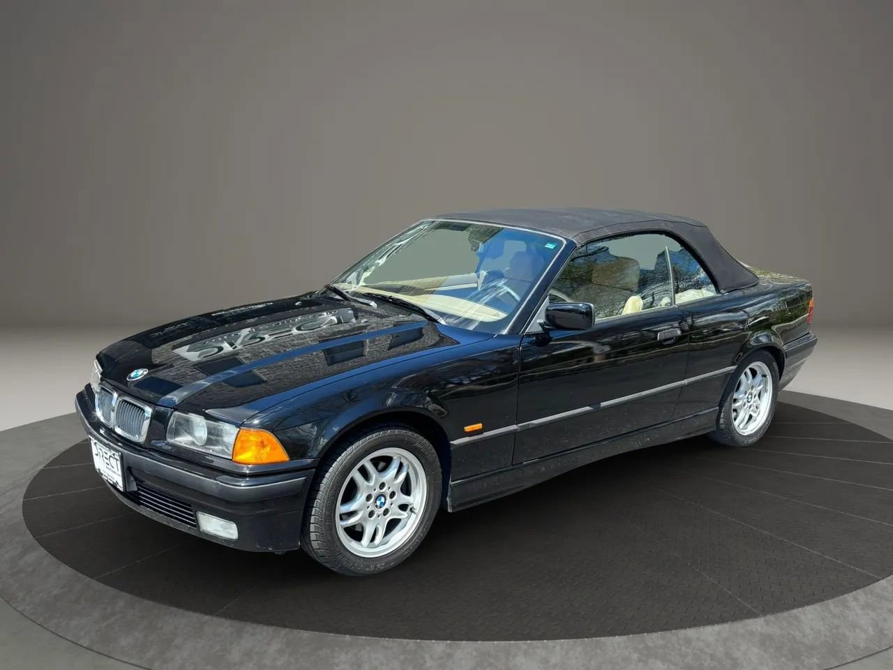 Used 1997 BMW 328i Convertible RWD image 9