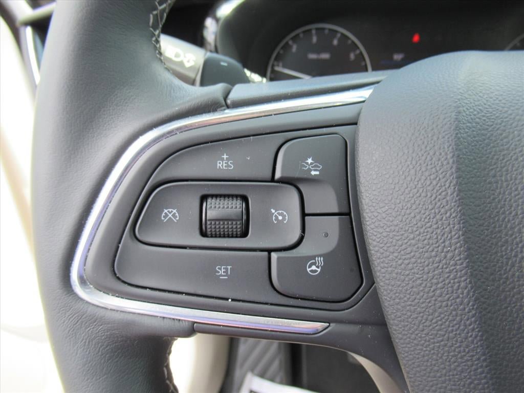 Used 2023 Buick Envision Preferred AWD/4WD image 21