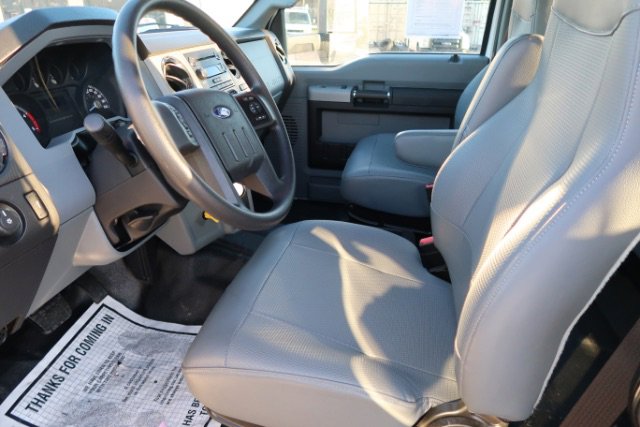 Used 2019 Ford F650 Crew Cab Chassis 254 WB RWD image 7