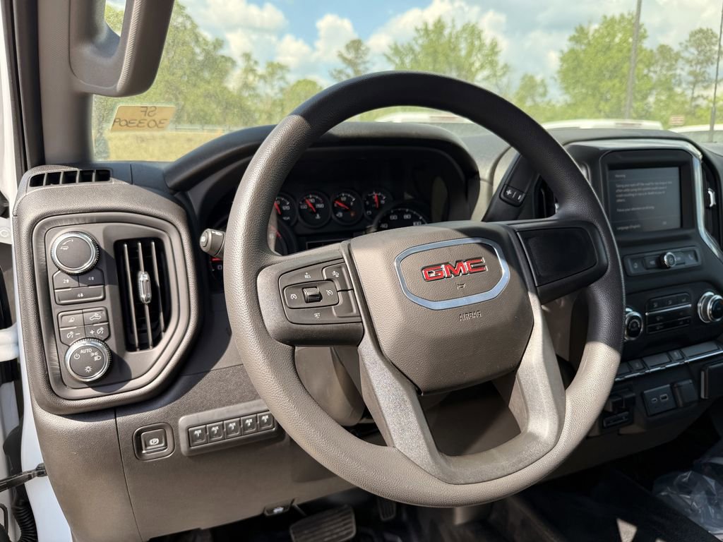 New 2025 GMC Sierra 3500 Pro w/ Convenience Package AWD/4WD image 17