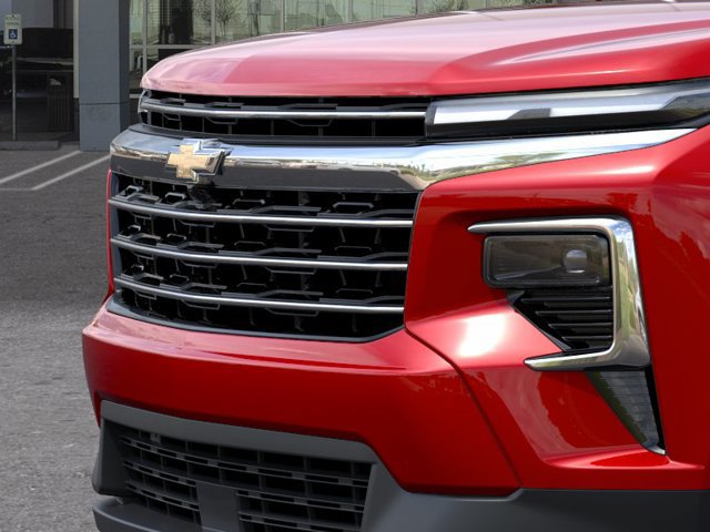 New 2027 Chevrolet Traverse LT w/ Driver Confidence Package FWD image 13
