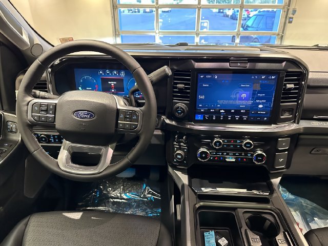 New 2027 Ford F250 Lariat w/ Black Appearance Package AWD/4WD image 12