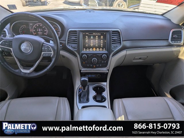 Used 2017 Jeep Grand Cherokee Limited w/ Luxury Group II image 14