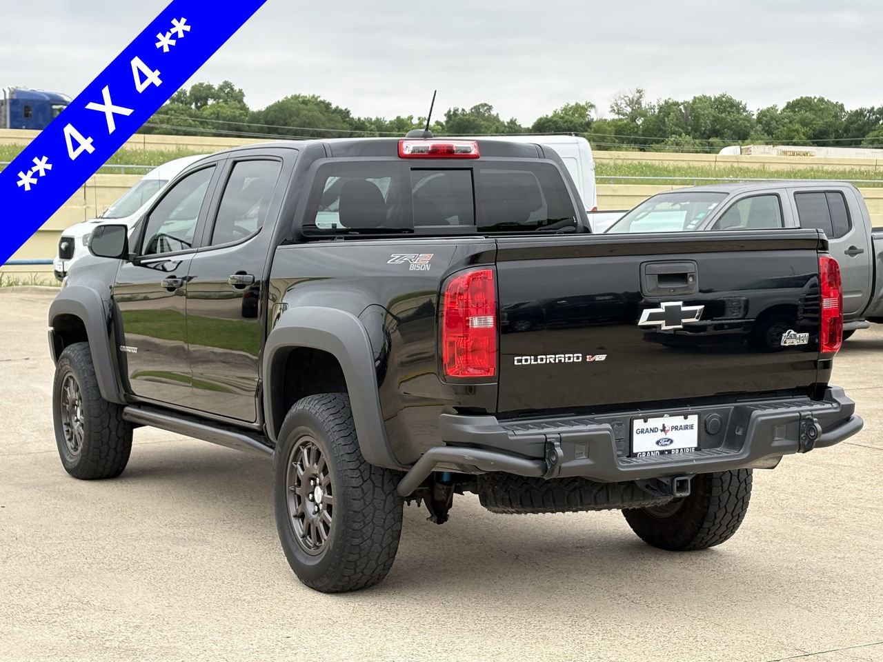 Used 2019 Chevrolet Colorado ZR2 w/ Colorado ZR2 Bison Edition AWD/4WD image 7