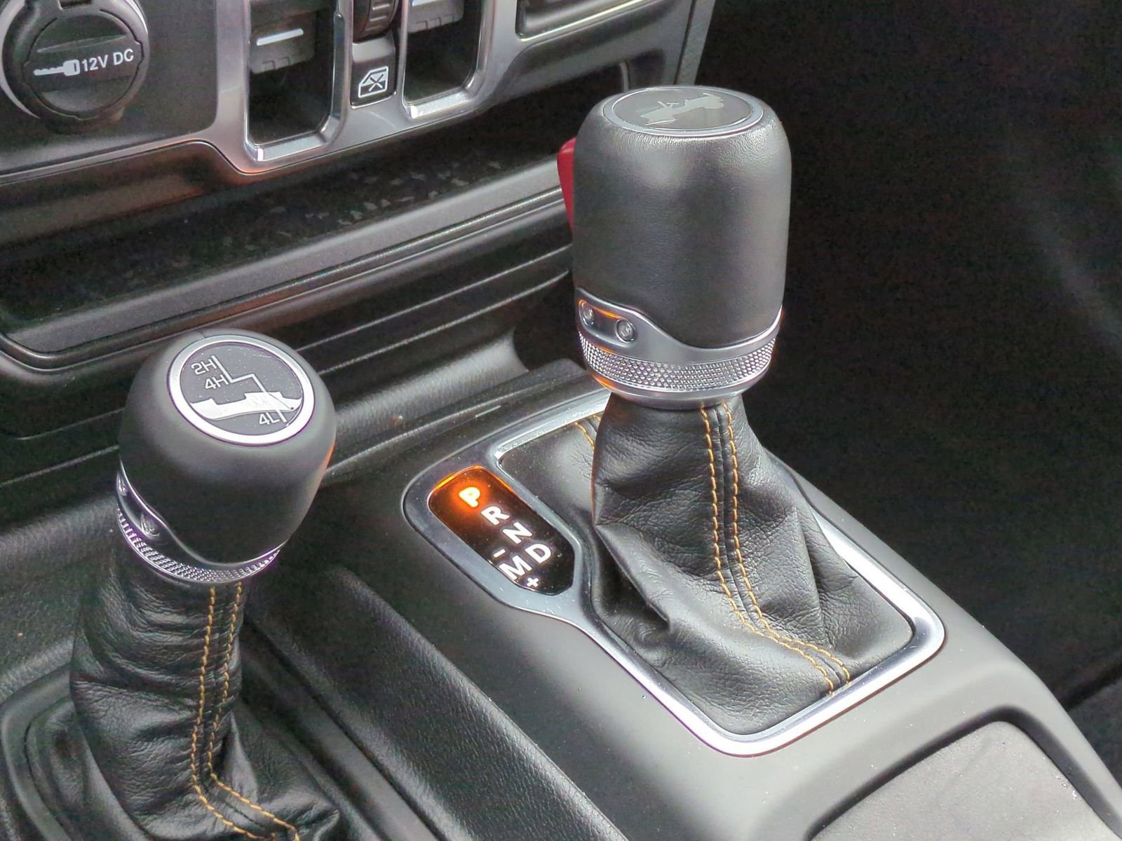 Used 2023 Jeep Wrangler Altitude image 38