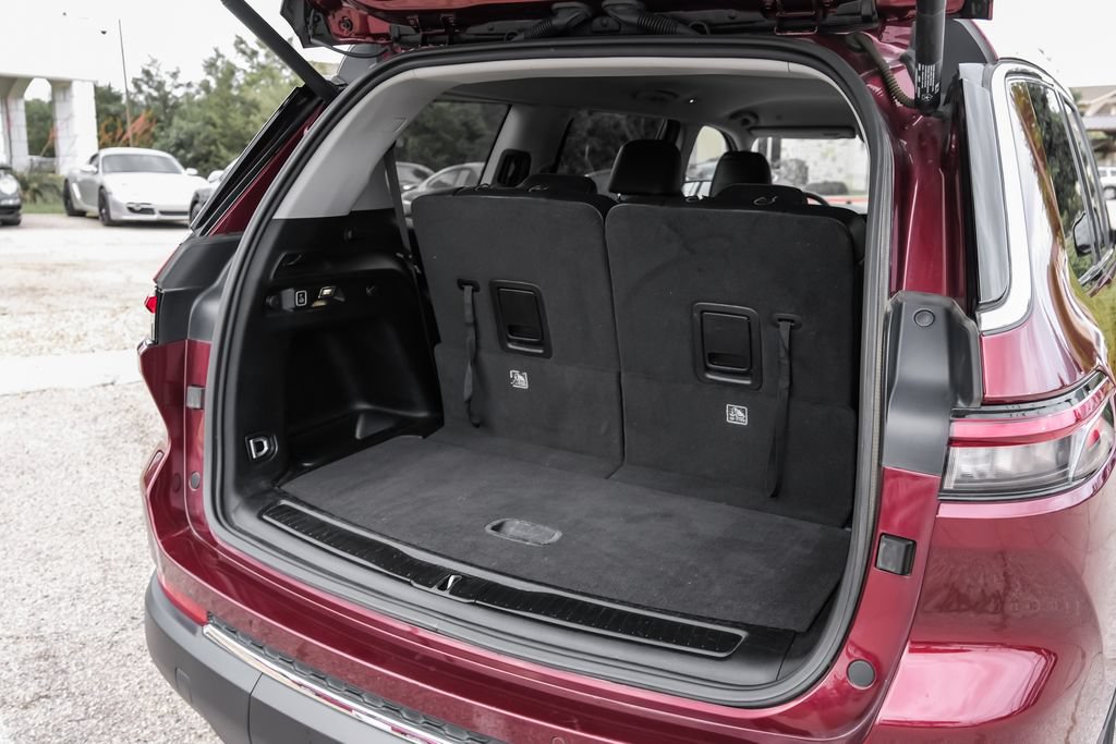 Used 2023 Jeep Grand Cherokee L Limited w/ Trailer Tow Group (B) AWD/4WD image 54