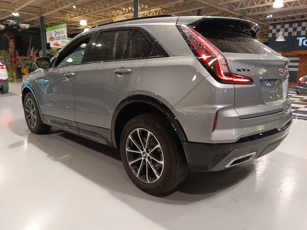 Used 2024 Cadillac XT4 Sport image 8