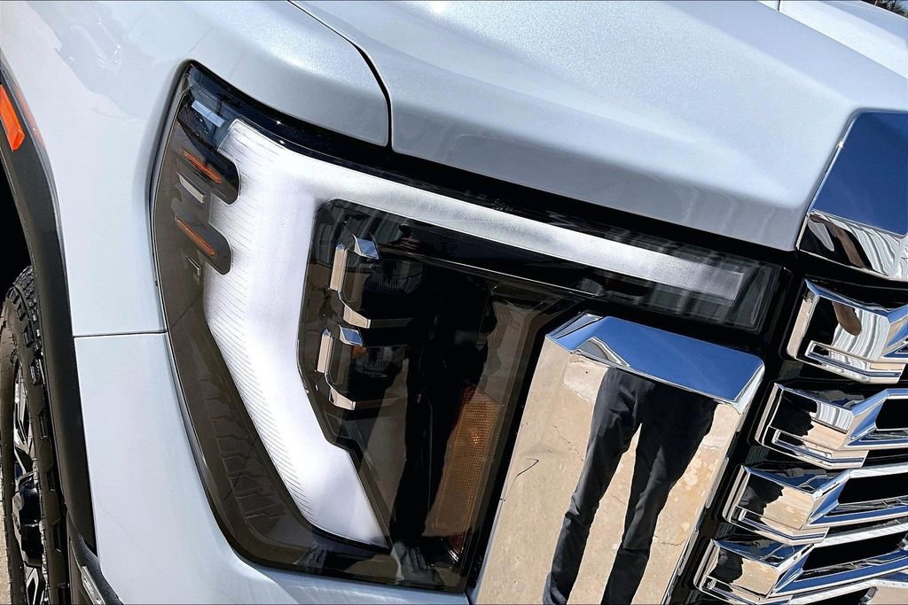 New 2026 GMC Sierra 2500 Denali w/ Denali Reserve Package image 28