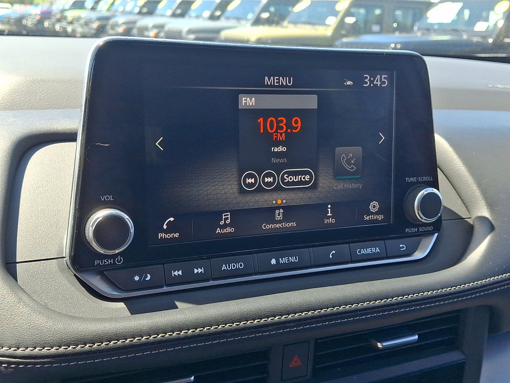 Used 2024 Nissan Rogue SV FWD image 28
