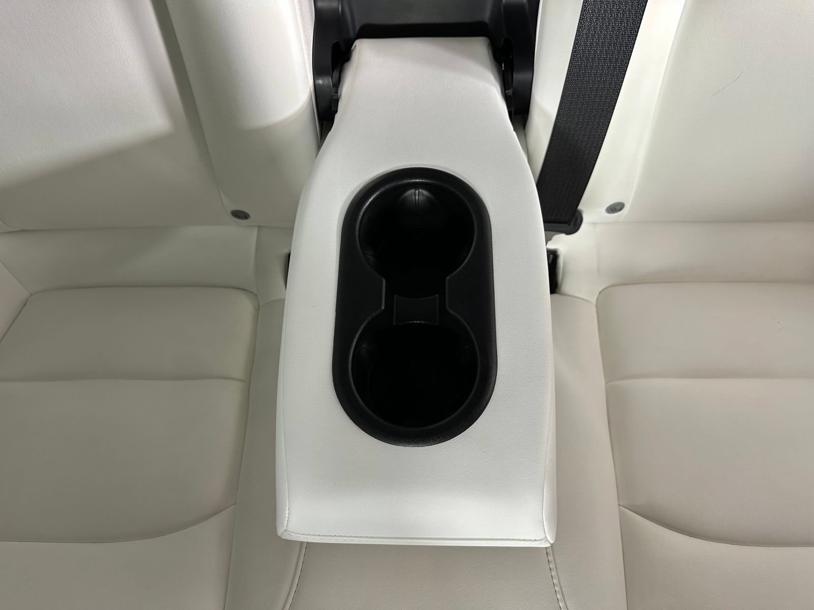 Used 2021 Tesla Model 3 Standard Range Plus RWD image 34