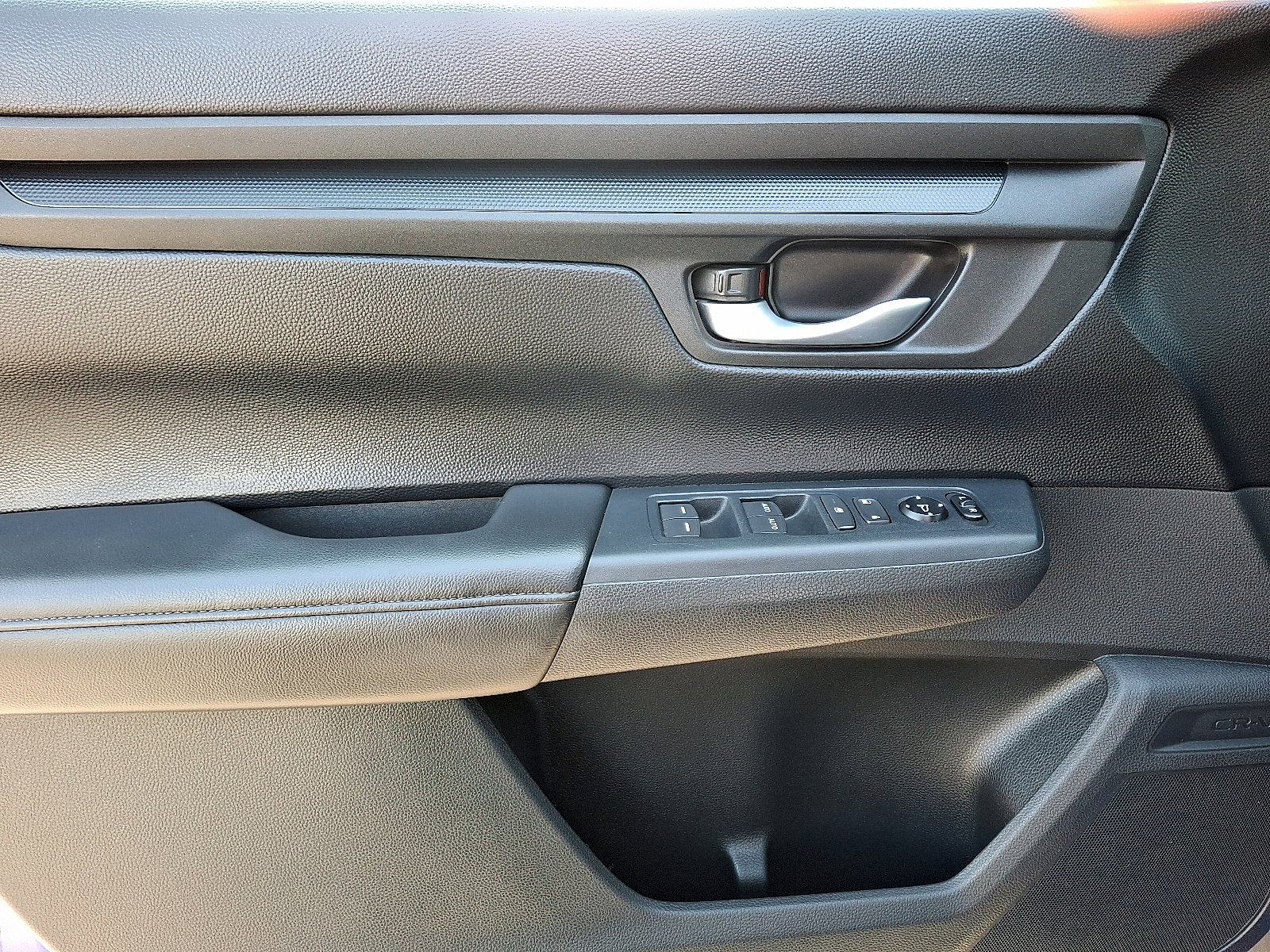 Used 2024 Honda CR-V EX image 11