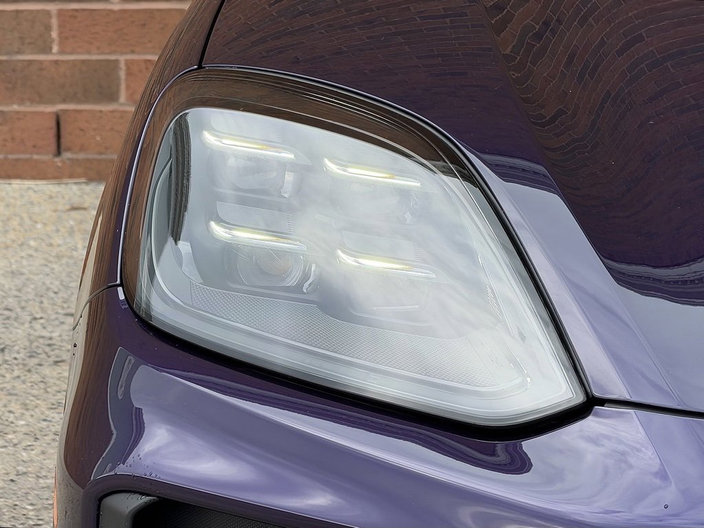 Certified 2025 Porsche Cayenne Turbo GT image 12