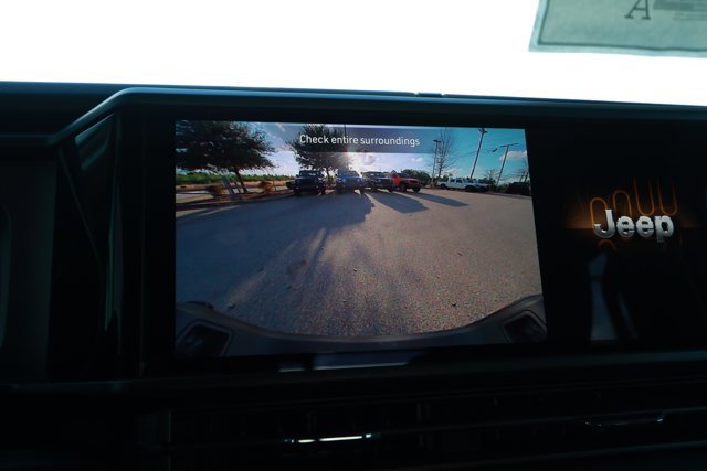 New 2026 Jeep Gladiator Sahara image 17