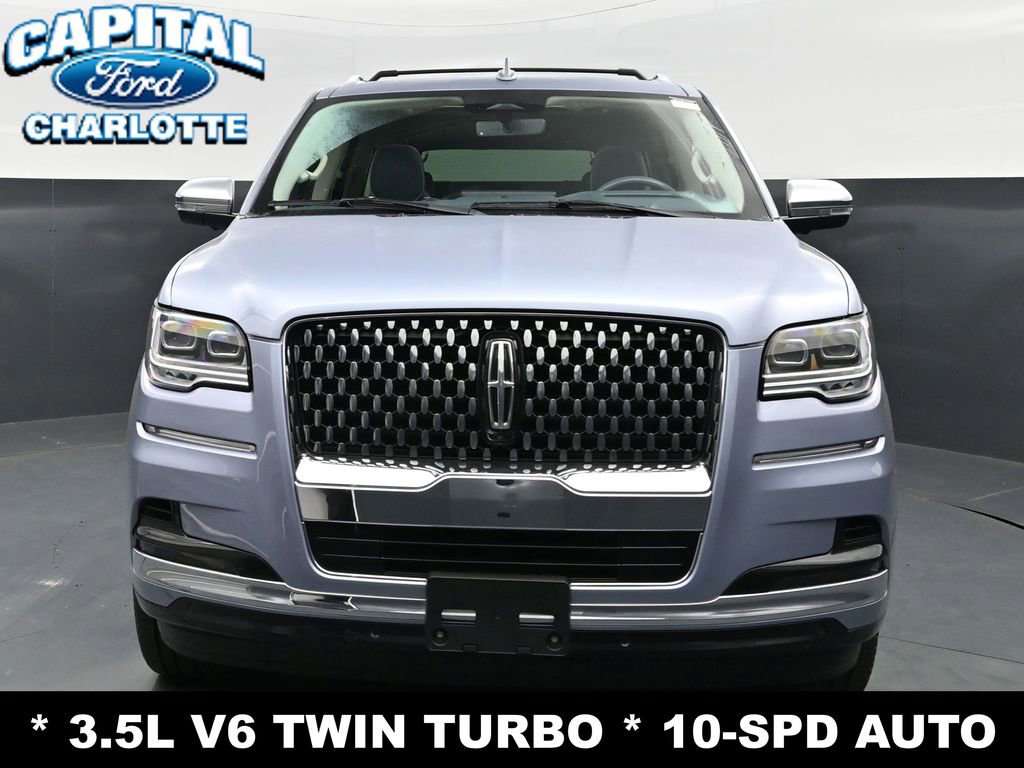 Used 2023 Lincoln Navigator L Black Label AWD/4WD image 3