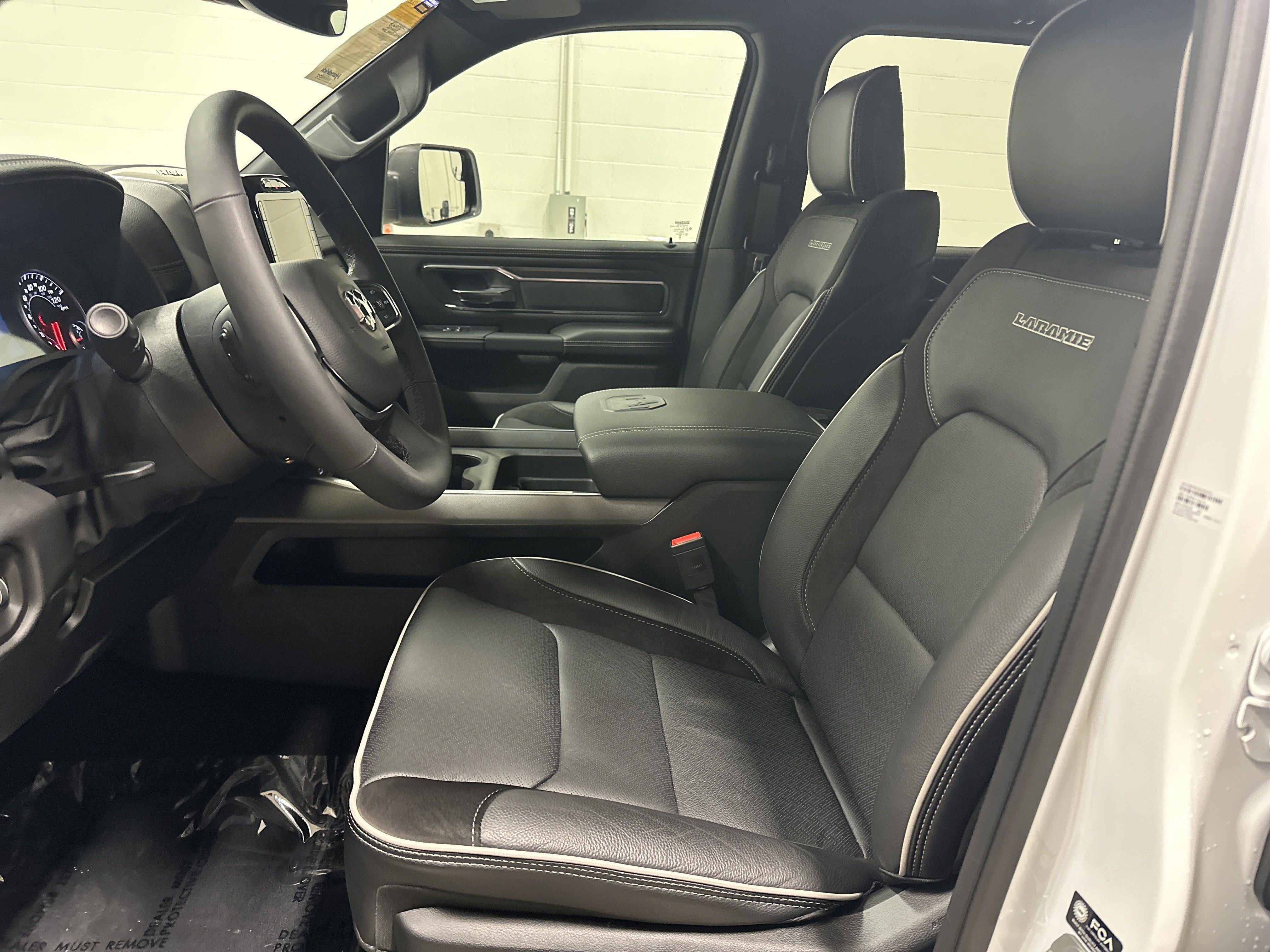 Used 2026 RAM 1500 Laramie w/ Sport Appearance Package image 16