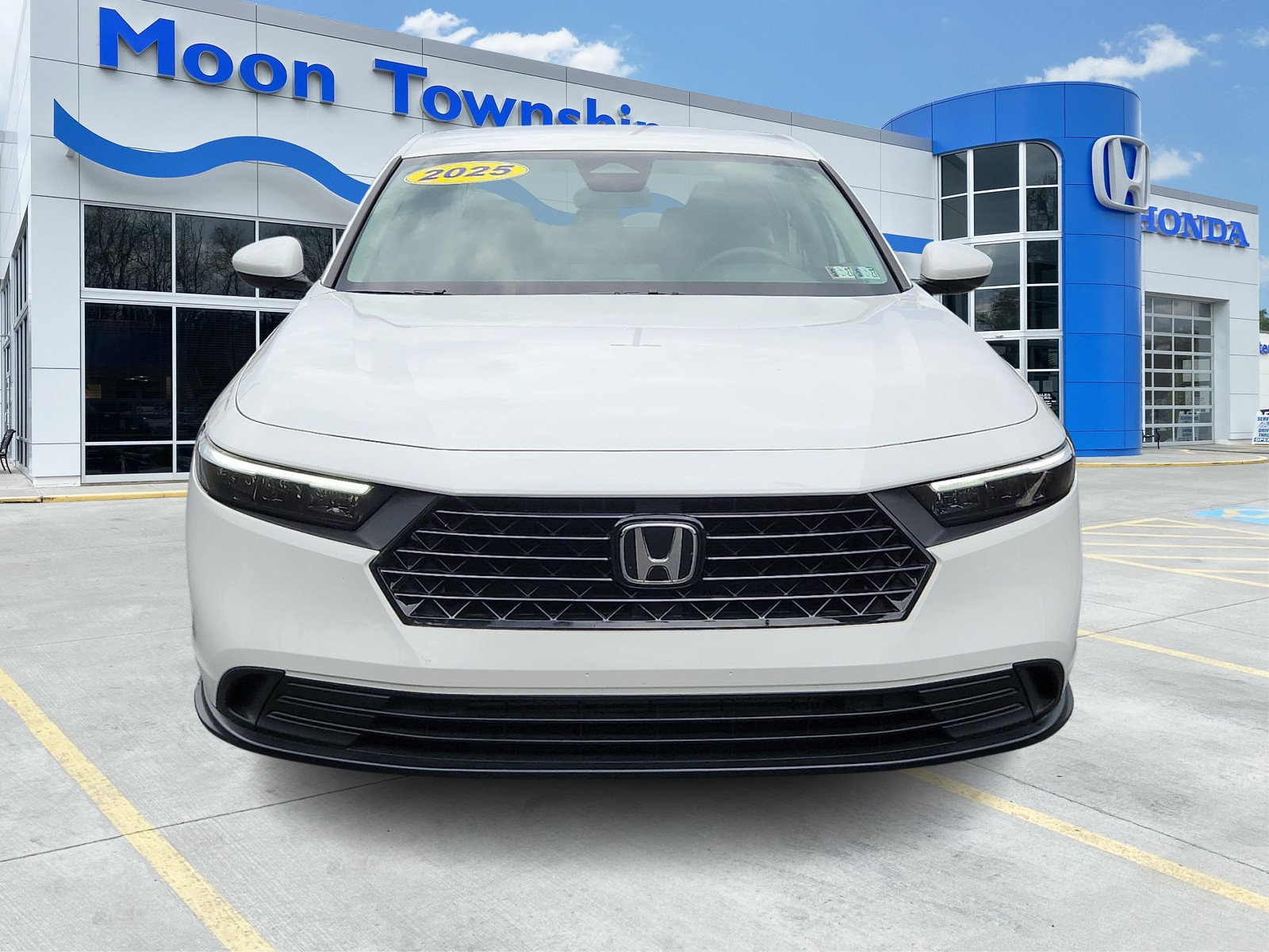 Certified 2025 Honda Accord LX image 2
