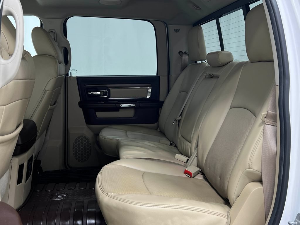 Used 2014 RAM 1500 Laramie w/ Convenience Group AWD/4WD image 33