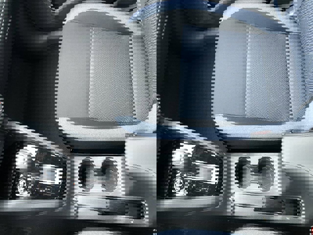 New 2025 Nissan Versa SV w/ Trunk Package image 24