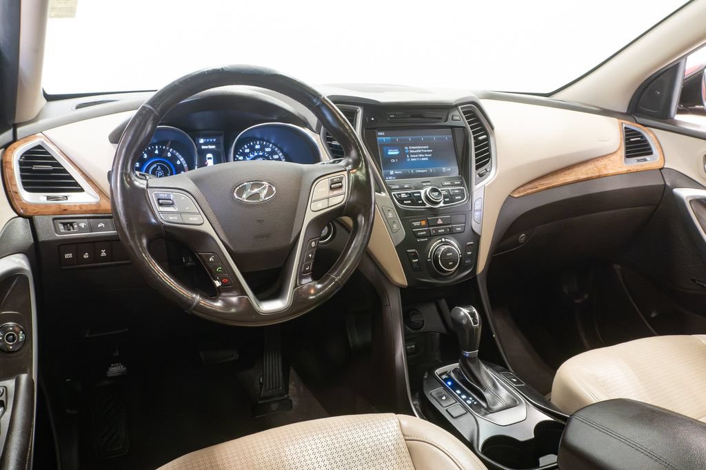 Used 2013 Hyundai Santa Fe Sport 2.0T w/ Technology Pkg AWD/4WD image 6