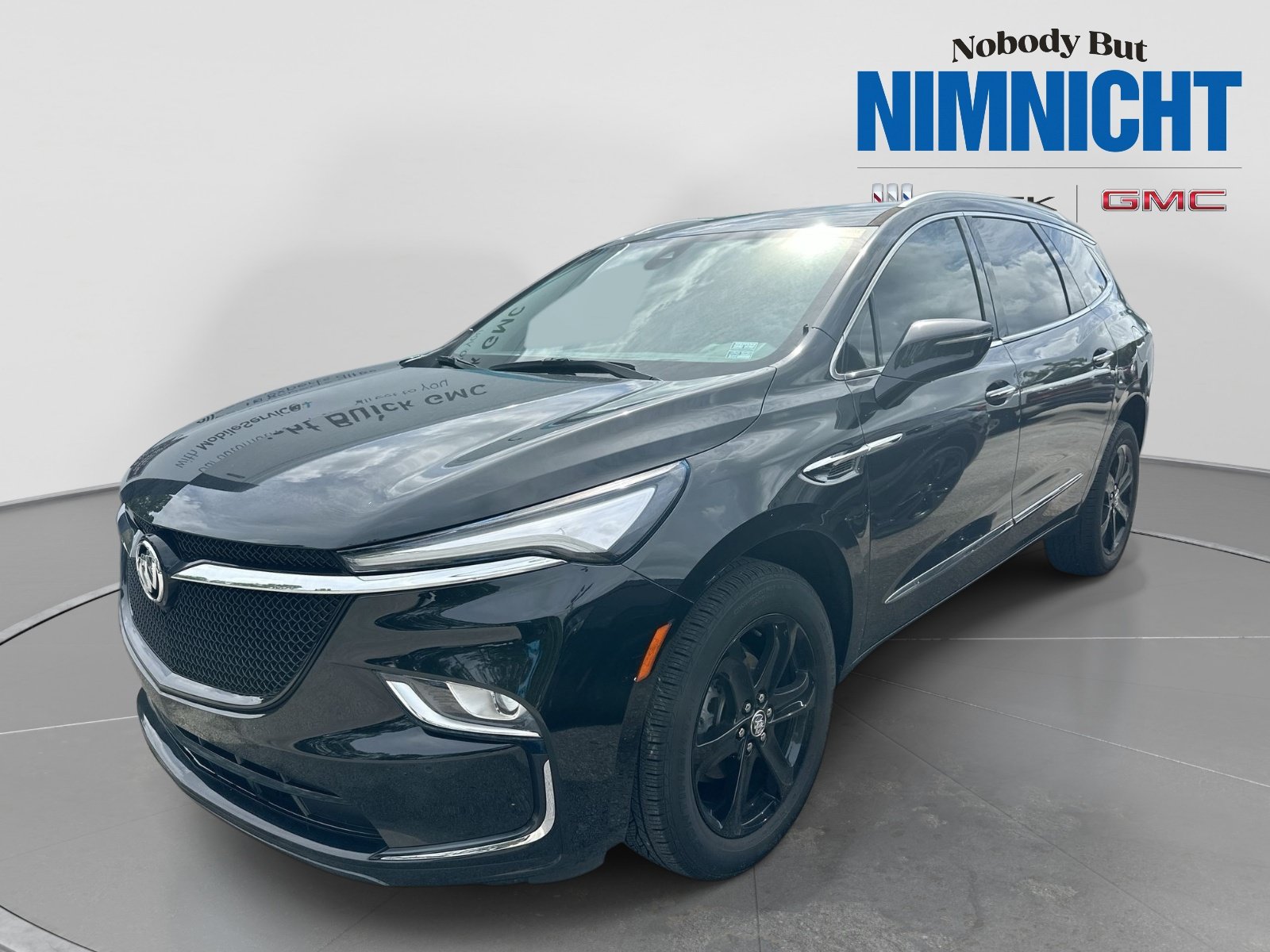 Used 2023 Buick Enclave Essence w/ Sport Touring Edition FWD image 1