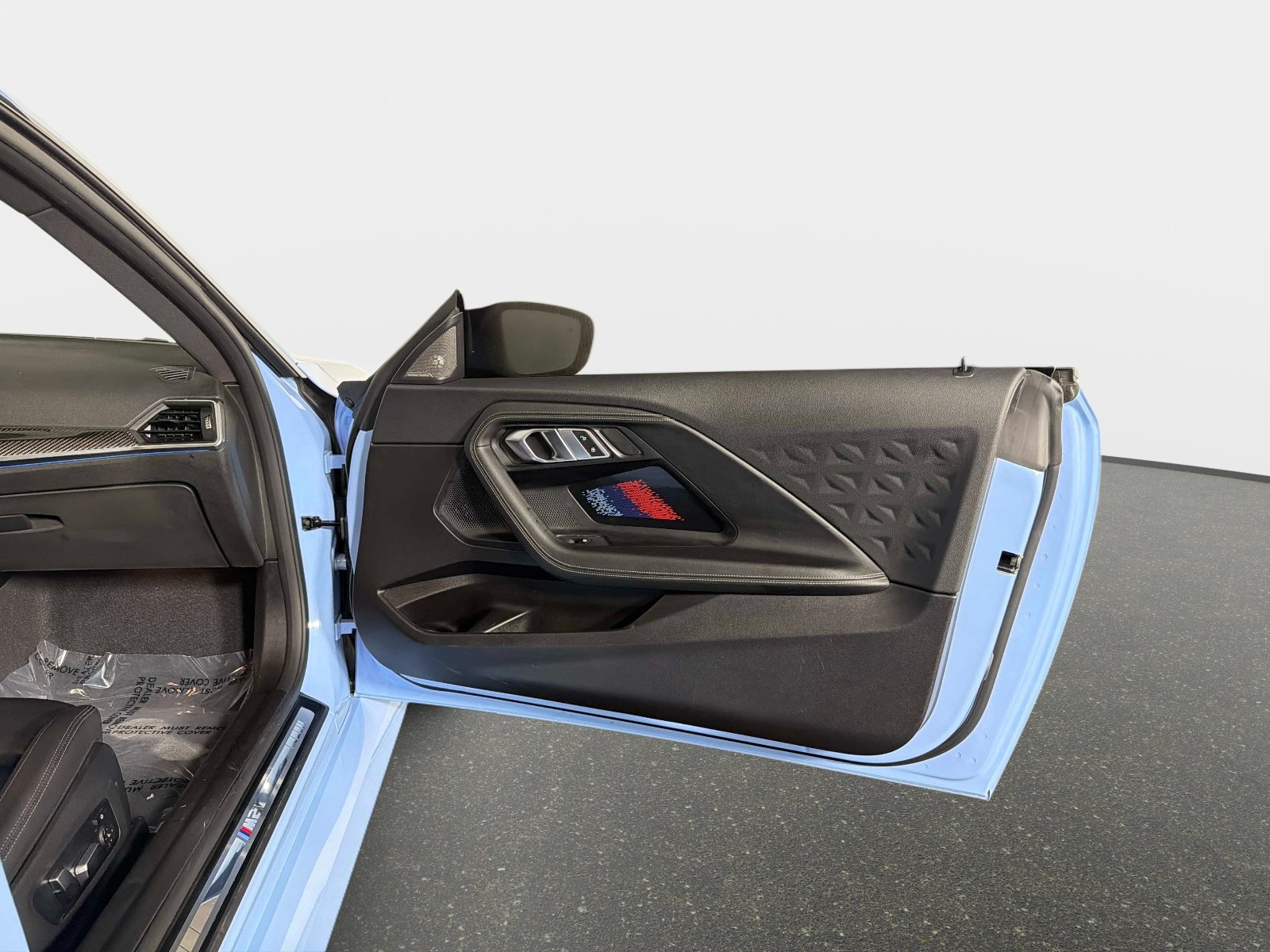 Used 2023 BMW M2 w/ Lighting Package RWD image 23