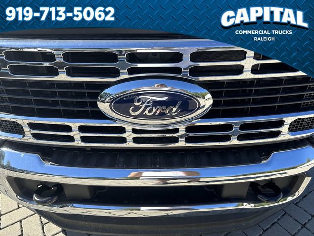 New 2025 Ford F350 XL w/ XL Chrome Package image 10