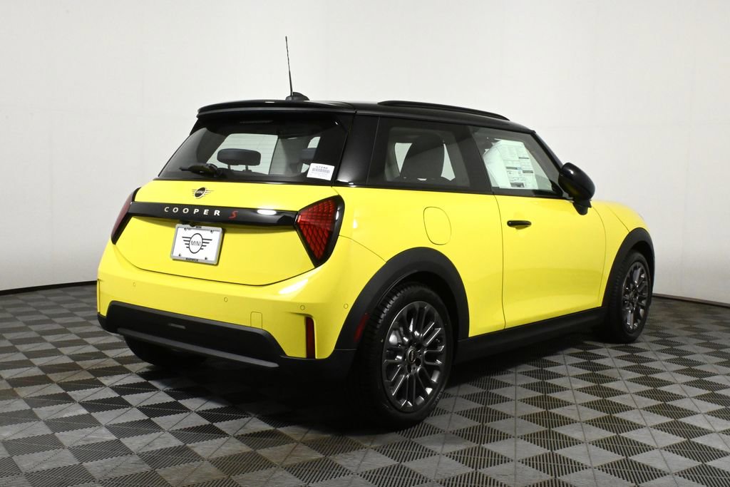 Used 2025 MINI Cooper S image 7