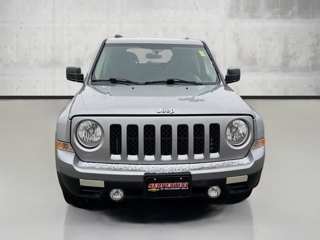 Used 2016 Jeep Patriot Latitude image 2