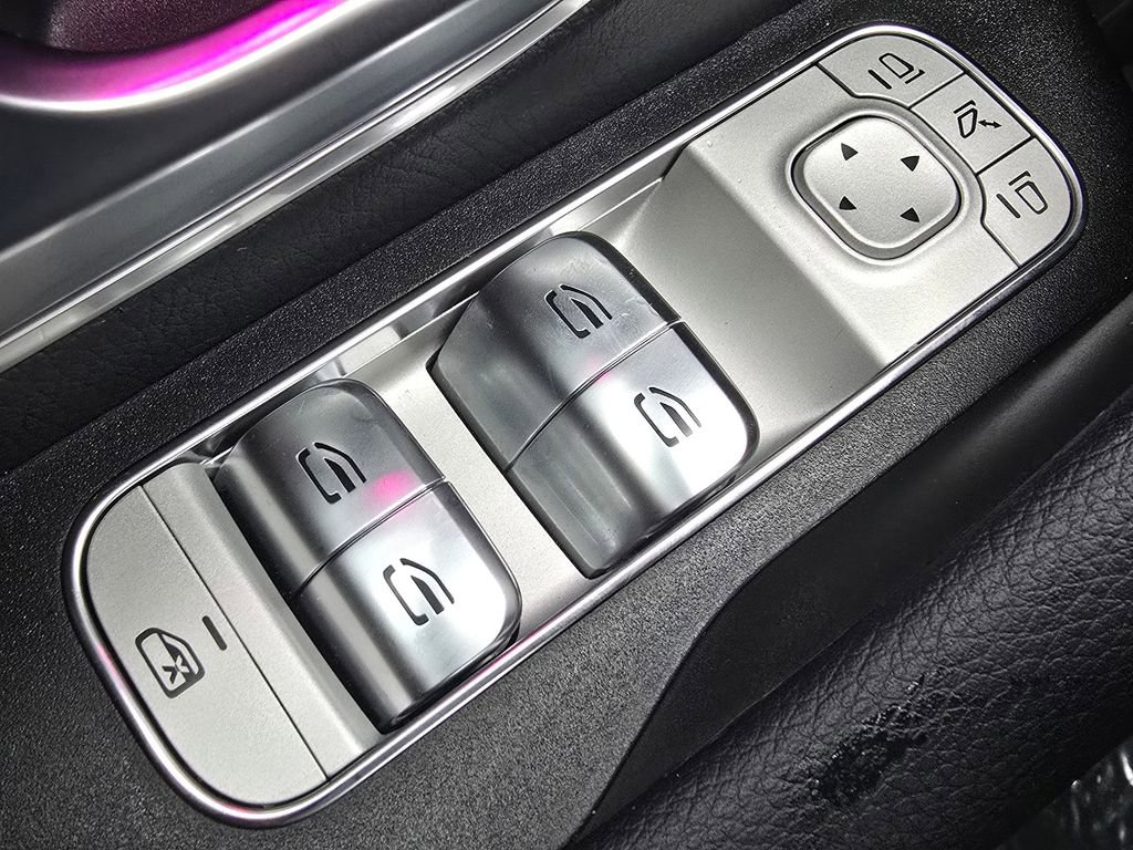 Certified 2026 Mercedes-Benz GLE 350 4MATIC image 28