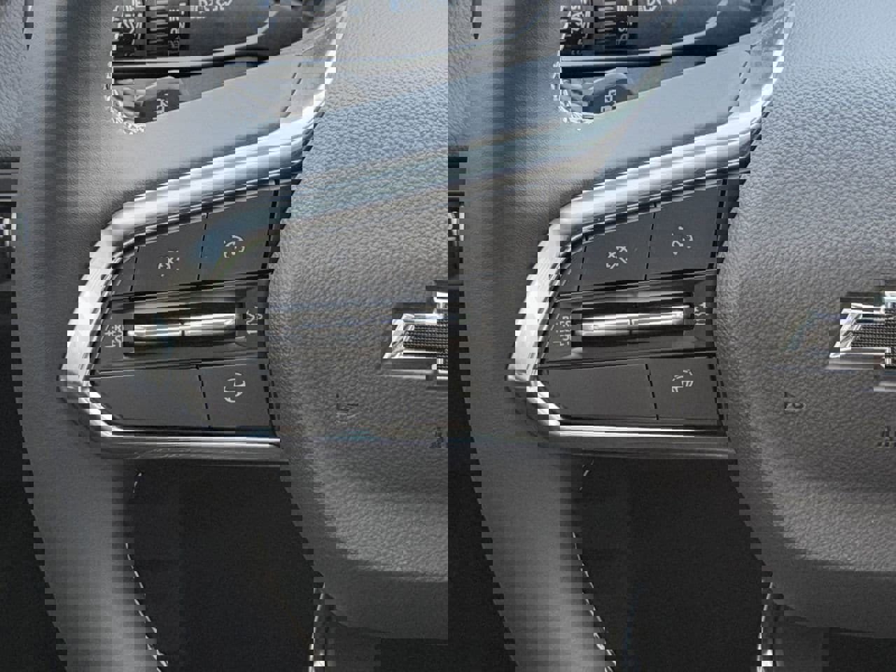 New 2026 Chevrolet Blazer EV LT w/ Super Cruise Package FWD image 12